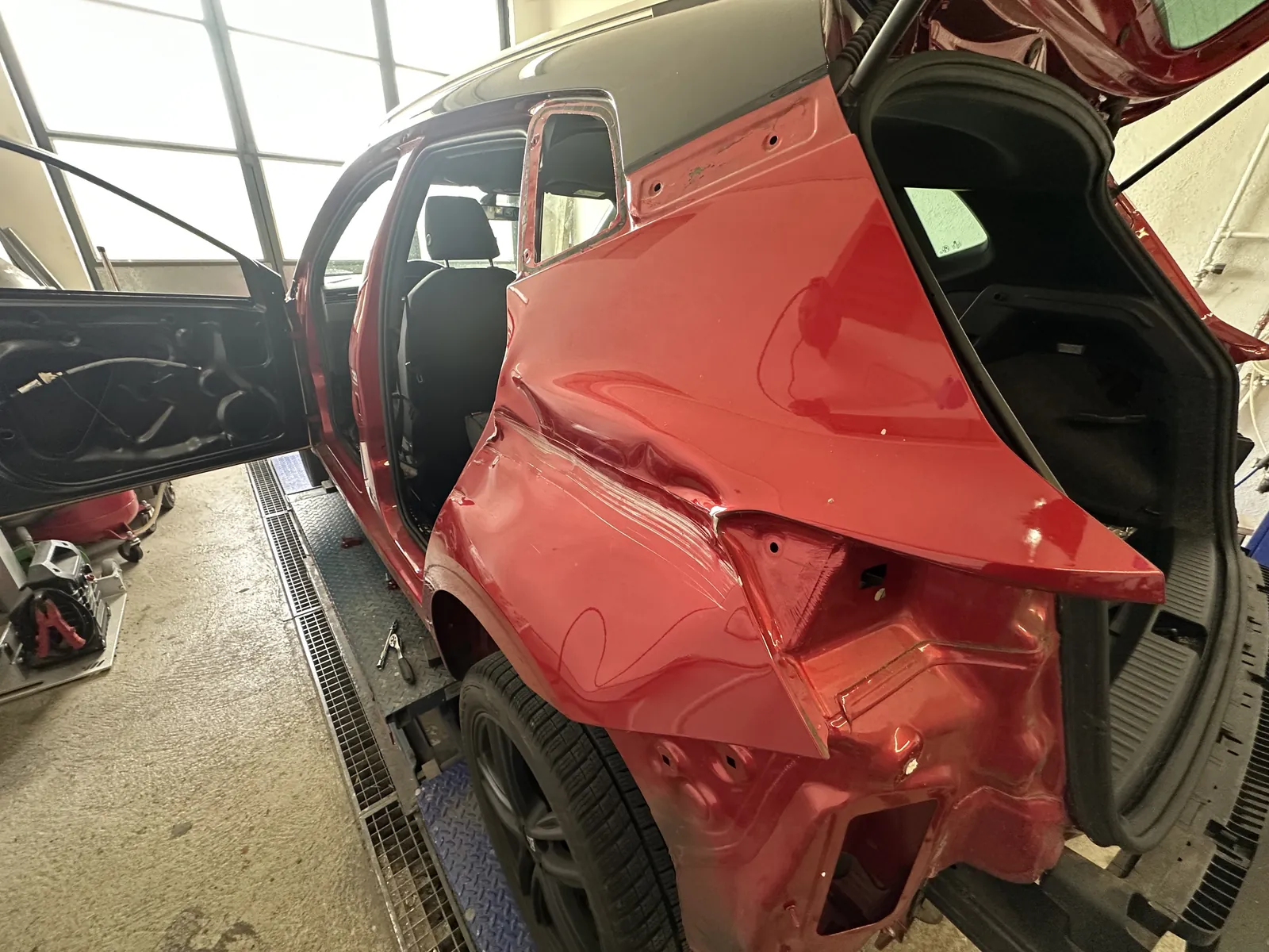 LUAR Arbeit – Unfallinstandsetzung, Bild 1